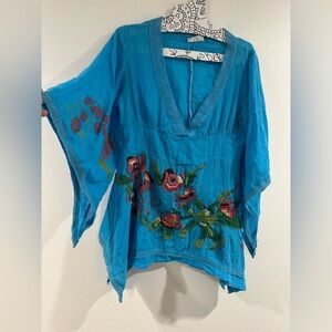 Women's Blue Floral Embroidered Blouse Lace Trim Size Medium